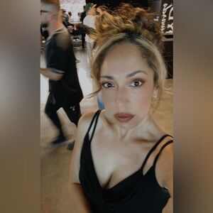 Meet your Posher, Shelly